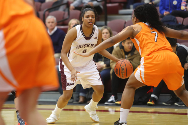 Carvery&rsquo;s 31 points for SMU not enough in battle of top-two AUS squads