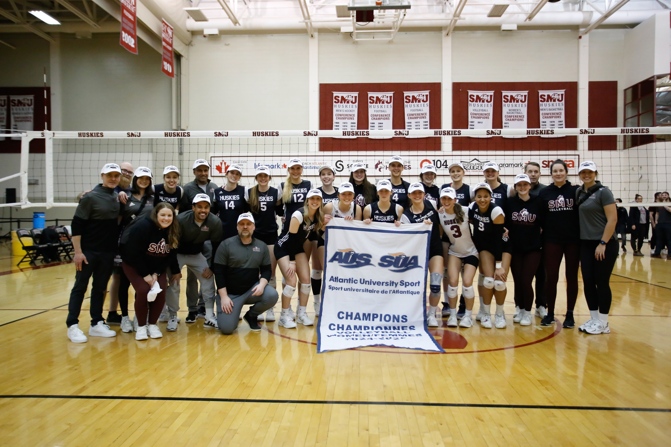 Huskies defeat Sea-Hawks in straight sets to win AUS Championship